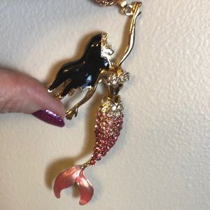 Betsey Johnson inspired ombré mermaid necklace